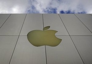 Російські залізниці звинуватили Apple у незаконному використанні логотипу