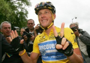Австралийцы хотят получить миллионы долларов компенсации от Армстронга