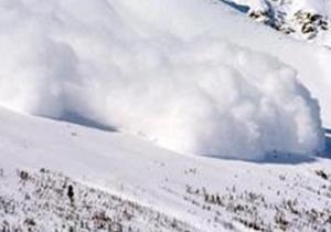Лавина в Карпатах - у Карпатах зникли сноубордисти - гора Гемба - Пилипець