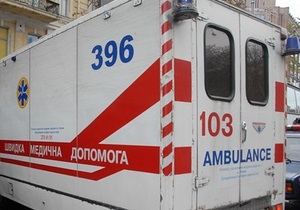 Новини Донецька - аварія - У Донецьку автобус наїхав на дитячі санчата, загинула дитина