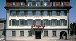 Найстаріший банк Швейцарії закрився з вини американської влади