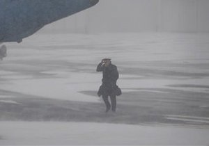 Погода в Україні - В аеропорту Одеса не приймають рейси через туман