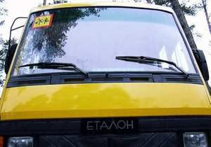 В Україні зупиняються два автозаводи, що виробляють автобуси Еталон