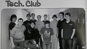 BBC Україна: Ким був Адам Ланза, який влаштував стрілянину в школі у США?