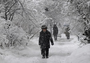 Погода в Україні - В 11 областях України частково нема світла - сніг
