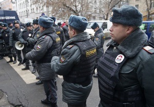 Акції опозиції в Росії: У центрі Москви розташувалося близько ста автобусів з поліцейськими
