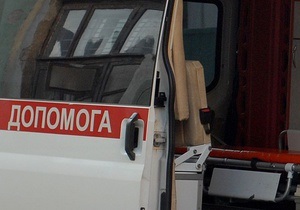 У Тернополі тролейбус задавив чоловіка, який штовхав застряглу маршрутку