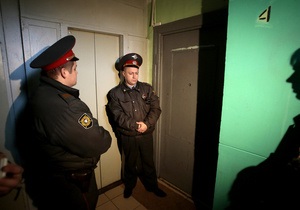 Російські слідчі провели три нічні обшуки в будинках опозиціонерів. Правозахисники обурені