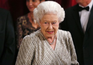 Королева Великобританії звернеться до нації у форматі 3D