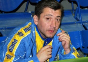 Янукович поручил расследовать смерть спортивного журналиста во Дворце спорта