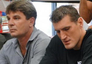 Промоутер Ваха считает, что допинг его боксера – дело рук Кличко