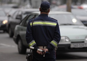 У Києві співробітники ДАІ затримали евакуатор, який перевозив крадене авто
