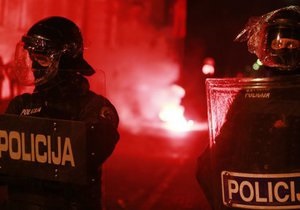 В ході вуличних протестів у Словенії затримані десятки людей