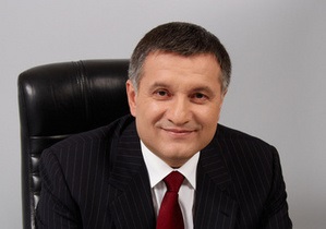 Аваков хоче повернутися і «їсти слона по частинах»