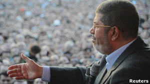 Президент Єгипту обговорить політичну кризу з найвищими суддями