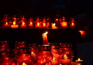 У Білорусі пройшла акція пам яті жертв Голодомору