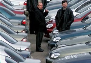 Найбільший в Україні автовиробник припиняє конвеєр