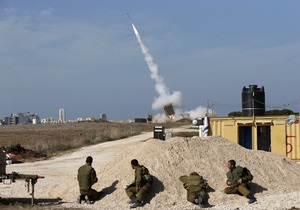 Батарея ПРО Залізний купол перехоплює палестинські ракети біля Тель-Авіва - військові