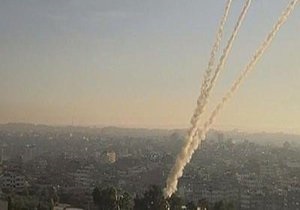Поліція Ізраїлю заявляє, що поки не знайшла слідів падіння ракети в Тель-Авіві