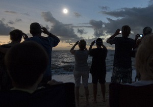 Фотогалерея: Світанок у тіні Місяця. Повне сонячне затемнення в Австралії