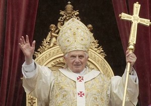 Ватикан запустить у Twitter блог Папи Римського