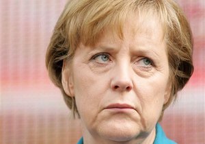 Меркель повідомила, що криза в єврозоні затягнеться ще на п’ять років