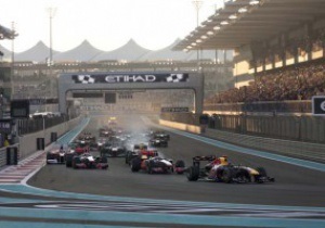 Гран-прі Абу-Дабі: Неймовірний прорив Феттеля та дві аварії