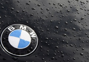 BMW відкликає 45 тисяч преміум-седанів 7 серії