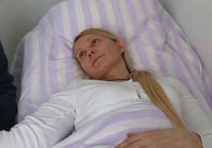 У лікарню Тимошенко привезли урну для голосування екс-прем єра