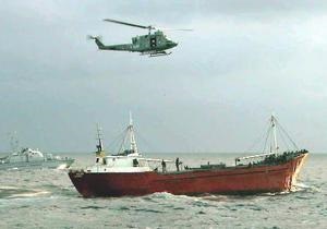В Охотському морі зник теплохід з 11 членами екіпажу