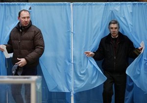 Відлуння президентських виборів: КВУ заявляє про масове підвезення виборців на дільниці в Донецькій області