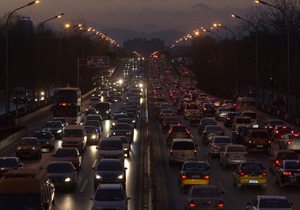 У Києві майже вдвічі зросла кількість автомобілів з іноземними номерами