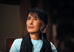 Guardian: Тимошенко стала європейською Аун Сан Су Чжі