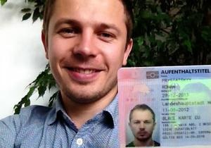 Власник Blue card: до Німеччини їдуть не за грошима