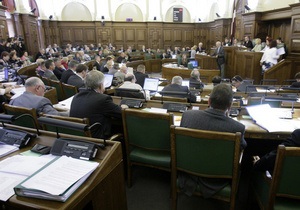 Парламент Латвії присоромив депутата, який прийшов на засідання напідпитку