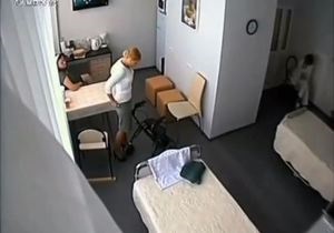 В інтернеті з’явилося відео з Тимошенко в лікарні. Батьківщина стверджує, що воно змонтоване