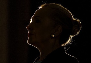 Клінтон взяла на себе відповідальність за загибель посла США в Лівії