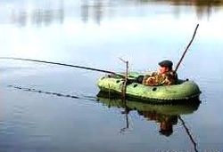 У Запорізькій області знайшли рибалку, який втратив судно і жив на маленькому острові