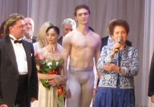 Дружина Януковича на день народження традиційно дивитиметься балет