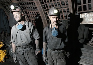Корреспондент: Вугільна діра. Чому українське вугілля приносить збитки казні і доходи приватним особам