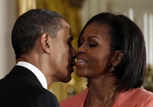 Барак і Мішель Обама святкують 20-ту річницю весілля