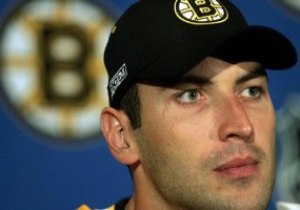 Хоккей: Пражский ХК Лев подпишет контракт с капитаном Boston Bruins