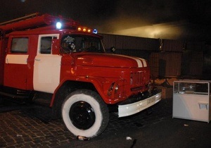 У Луганській області на приватній шахті невідомі підпалили три автомобілі
