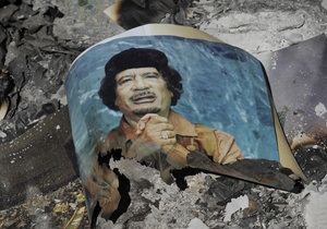 ЗМІ Італії: Каддафі міг бути убитий агентом західних спецслужб
