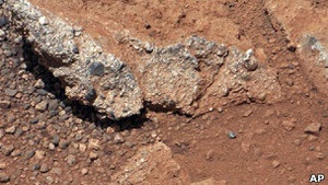 К юріосіті виявив на Марсі русло давнього струмка