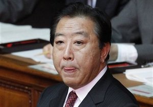 Японський прем єр-міністр зберіг за собою посаду