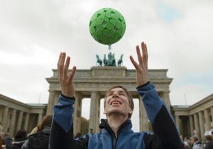 Житель Німеччини винайшов камеру для зйомок 360-градусних панорам