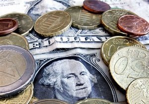 Курси готівкової валюти: Долар переступив позначку в 8,17 грн