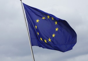 Фюле: ЄС не зацікавлений у паузі у відносинах з Україною