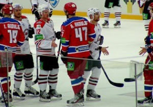 ХК Донбасс свой второй матч в КХЛ проиграл звездному сопернику